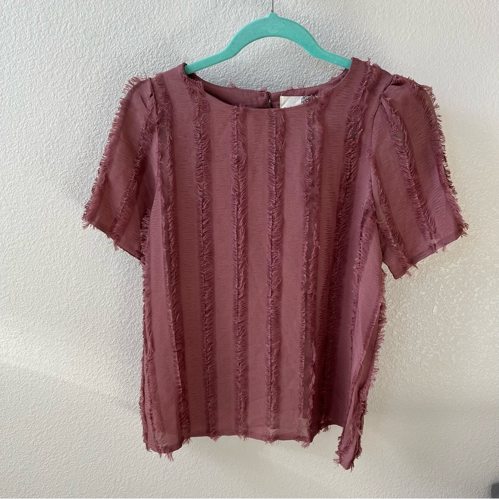 💗EVERLEIGH Eyelash Short Sleeve Top